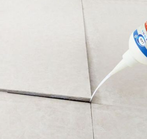 延吉瓷砖空鼓维修公司分享卫生间瓷砖脱落的原因可能有以下几点